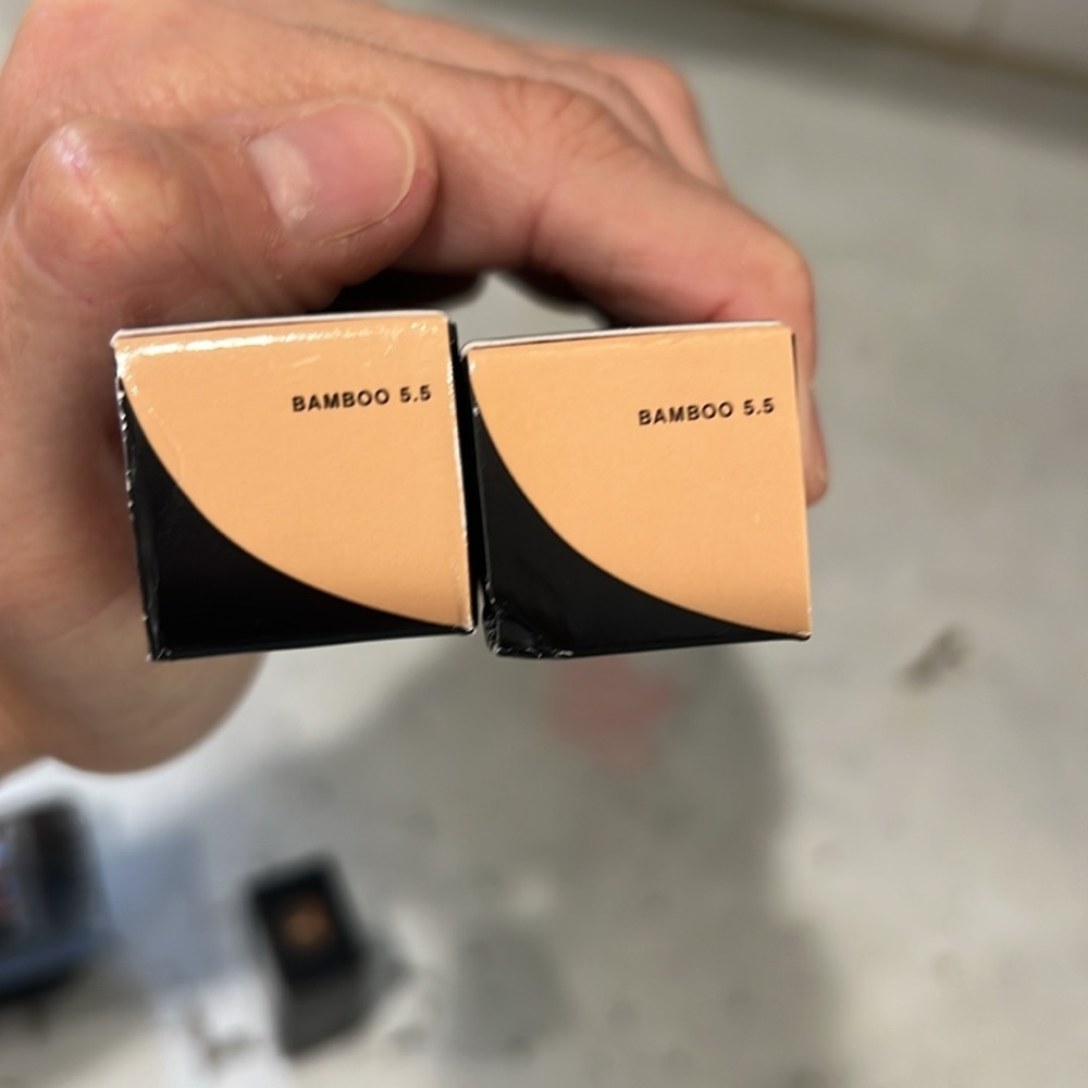 NUDESTIX Black and Red bundle  Makeup Set - Picture 10 of 11